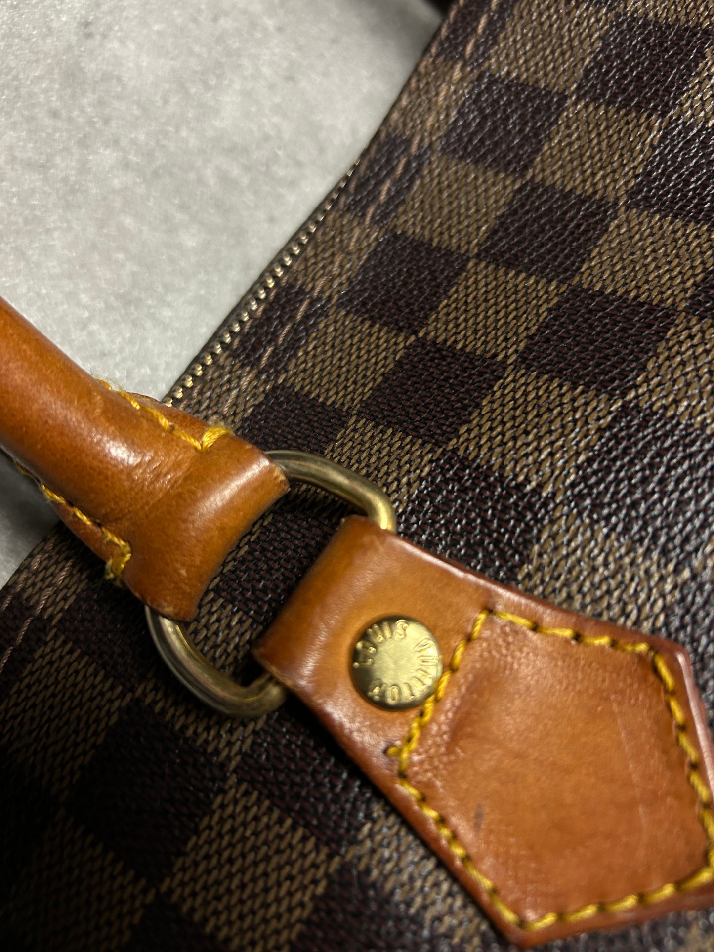 Sac à main Louis Vuitton Damier Alma en cuir vintage année 90/2000’