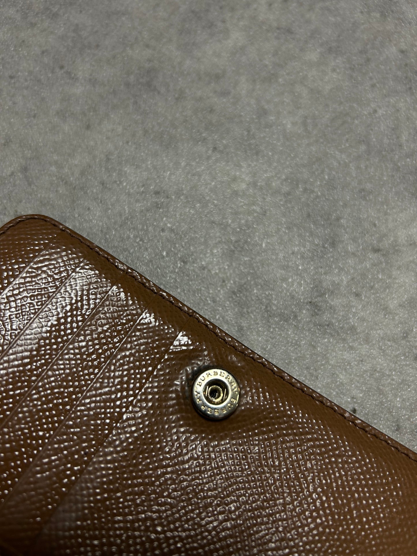Porte feuille Burberry en cuir marron